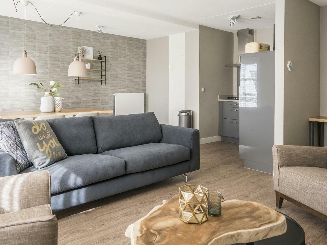 Spacious Farmhouse In De Cocksdorp With Private Terrace Kültér fotó